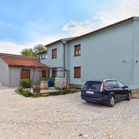 Апартаменти Vilim 2226 *