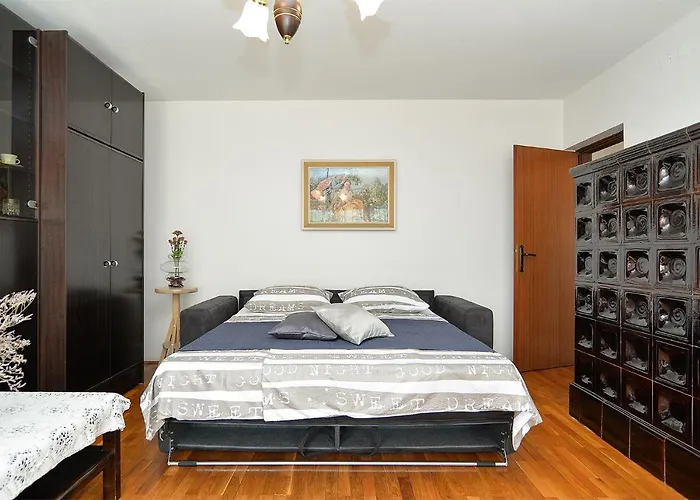 Vilim 2226 Apartman *