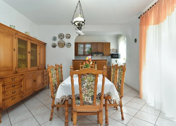 Vilim 2226 Apartman Póla