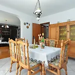 Vilim 2226 דירה